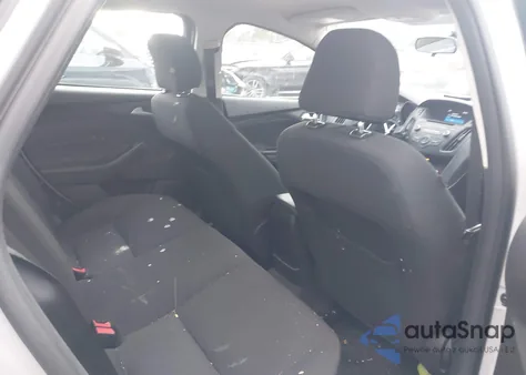 2017 Ford Focus Se z USA, uszkodzony, nr VIN 1FADP3F22HL335090